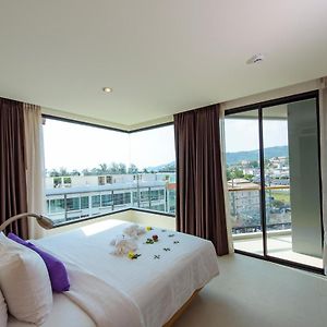 One-Bedroom Queen Suite